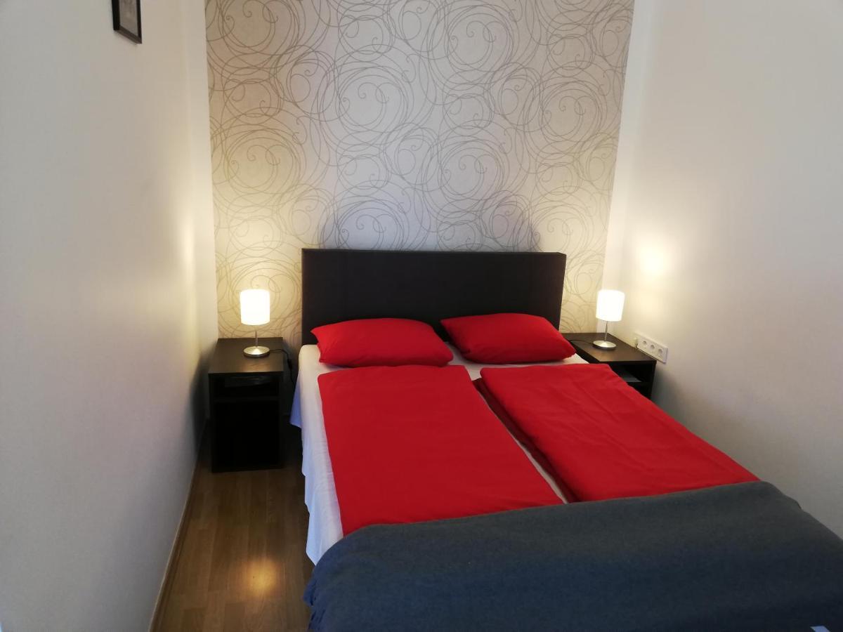 에게르 Eden Panzio B&B 외부 사진